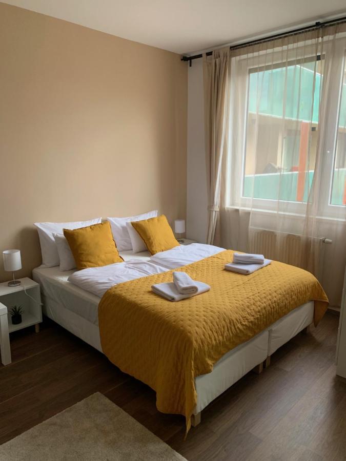 Corvin Sun Downtown Apartment Budapeste Exterior foto