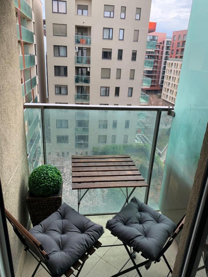 Corvin Sun Downtown Apartment Budapeste Exterior foto